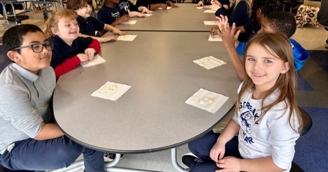 Erie Metro Parks helped SPS 2nd Graders Learn about Seeds & Pollination