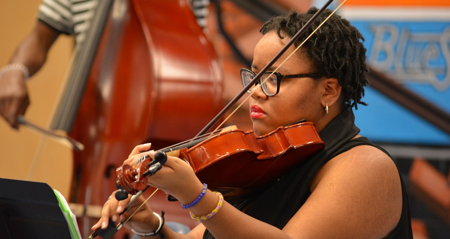 Students Perform at the State of the Schools Address