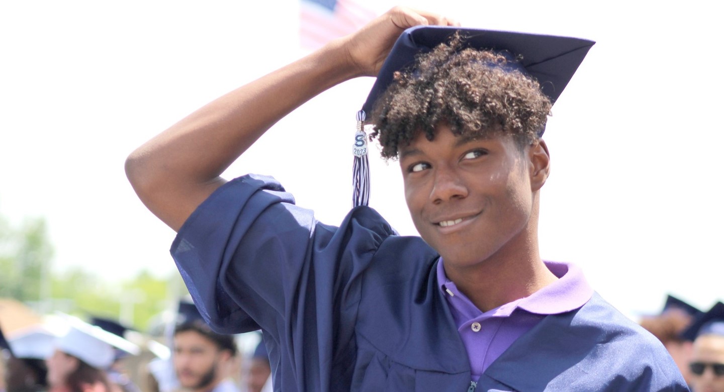 Congrats, Graduates!
